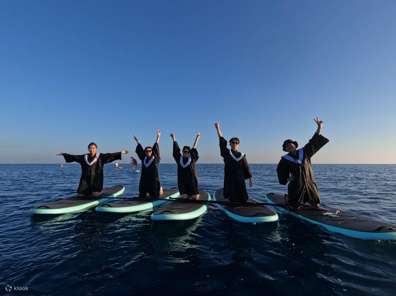 Chèo ván đứng SUP ở Tiểu Lưu Cầu